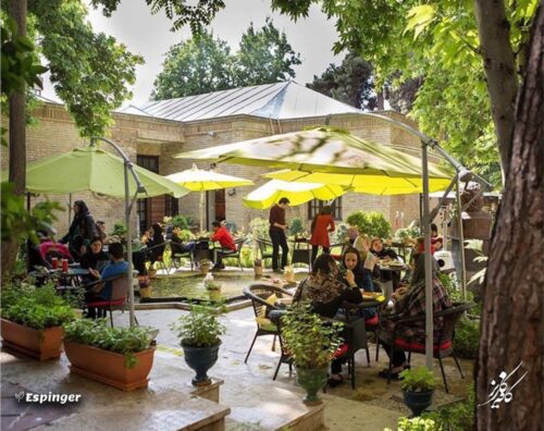 کافه باغ در تهران