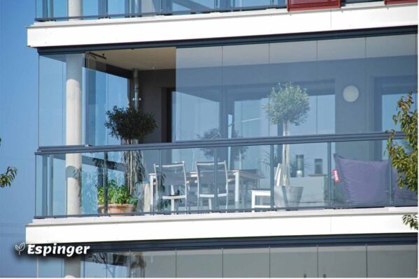 glass terrace balcony 3 599x400 - بالکن و تراس شیشه ای